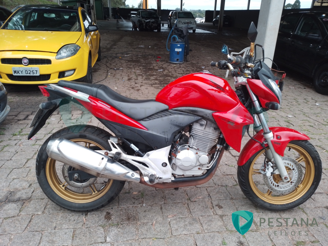 LOTE 04 HONDA/CB 300R FLEX 2015/2015