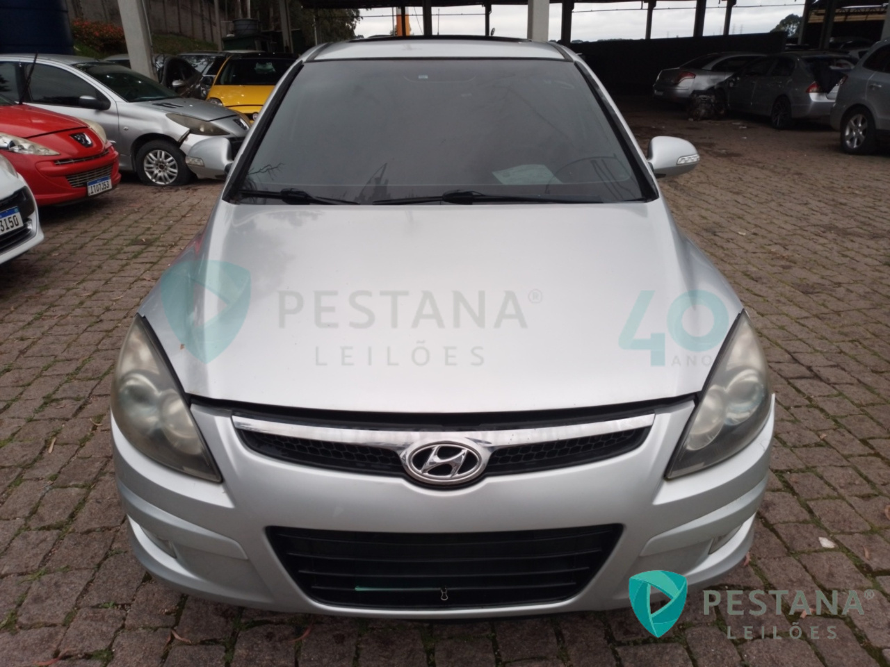 LOTE 38 HYUNDAI/I30 2.0 GASOLINA 2010/2011